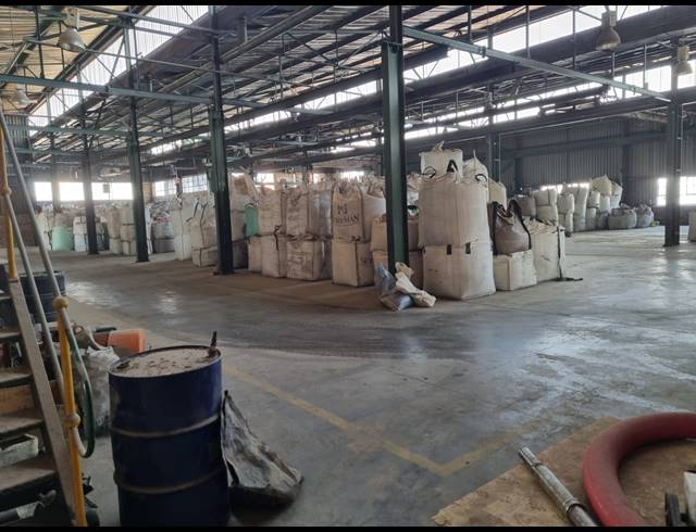 4,500M² WAREHOUSE FOR SALE IN NEW ERA